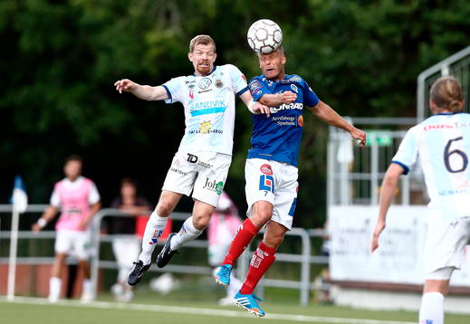 Gefles Jonas Lantto och Åtvidabergs Kristian Bergström