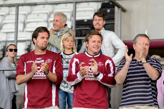 Qvidings supporters jublar