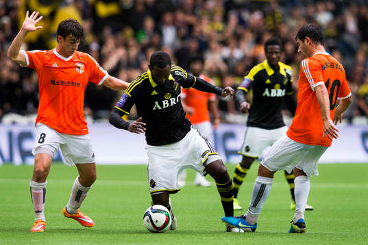 s Henok Goitom (m) går omkull