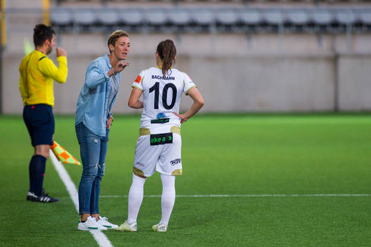FC Rosengårds tränare Therese Sjögran ger Ramona