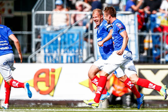 Åtvidabergs Kristian Bergström firar