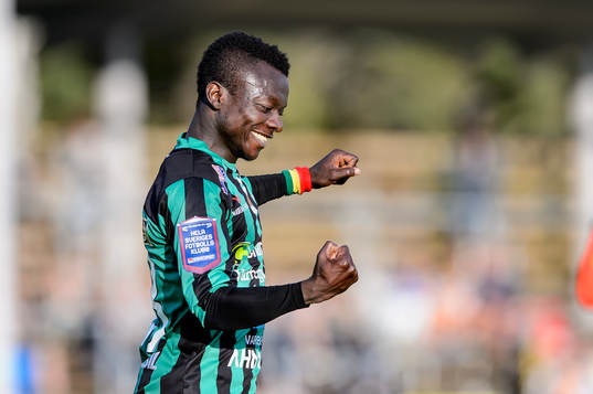 Varbergs Thomas Boakye jublar efter att ha gjort 5-0