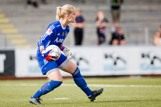 AIKs målvakt Britta Elsert Gynning