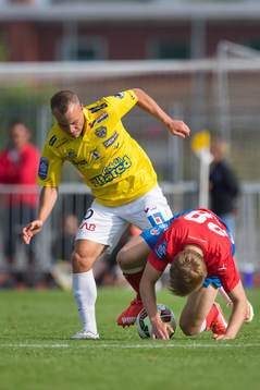 Falkenbergs Calle Wede och Helsingborgs Jere Uronen