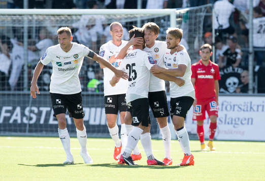 Örebros Nordin Gerzic kramas om efter mål 1-2