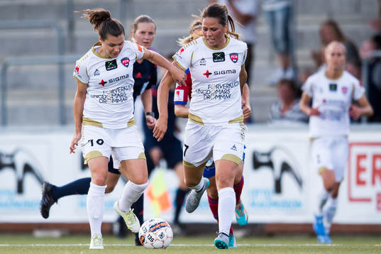 Rosengårds Ramona Bachmann och Sara Björk Gunnarsdottir