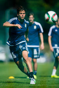 IFK Göteborgs Mads Albaek skjuter ett skott