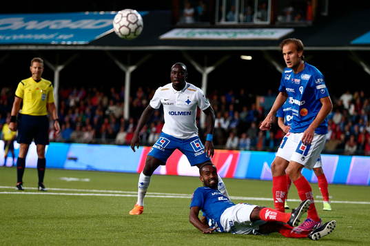 Norrköpings Alhaji Kamara och Åtvidabergs Ammar Ahmed och