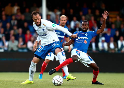 Norrköpings Emir Kujovic och Åtvidabergs Ammar Ahmed