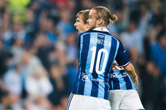 Djurgårdens Jesper Arvidsson gör 1-1 och jublar med