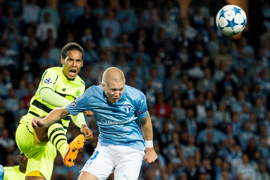 Celtics Virgil van Dijk och Malmö FFs Anton Tinnerholm