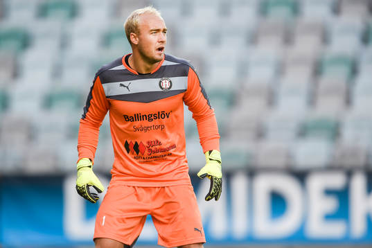 Höllvikens målvakt Marcus Eskilsson