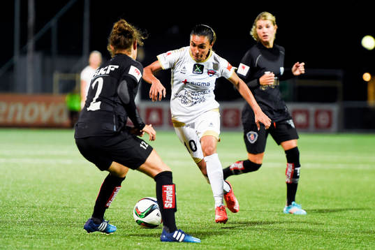 Rosengårds Marta Viera Da Silva och Göteborgs Louise