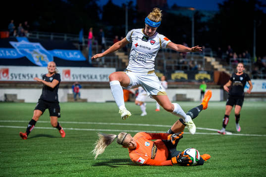 Rosengårds Kirsten Van De Ven hoppar över Göteborgs