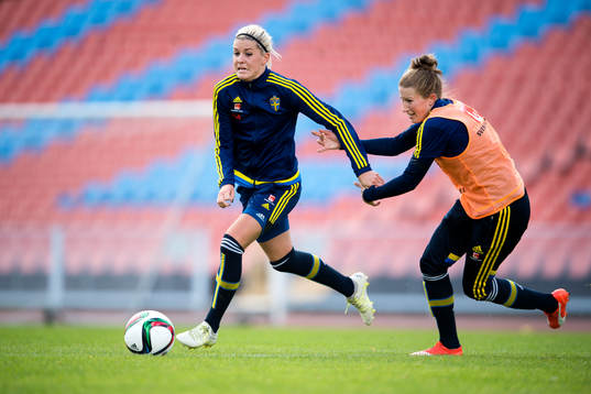 Sveriges Olivia Schough och Emma Berglund