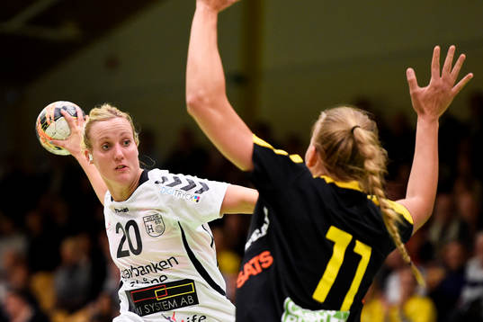 H65 Höörs Anna Olsson och Sävehofs Rikke Jensen