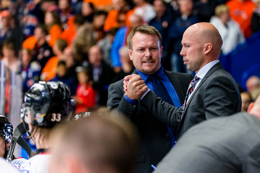 Luleås tränare Joakim Fagervall och assisterande tränare