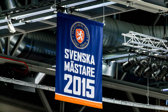 Växjös SM flagga i taket