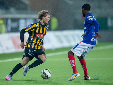 Häckens Joel Andersson mot Åtvidabergs Ammar Ahmed