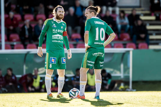 Ljungskiles Markus Gustafsson (v) och Jonas Lindberg