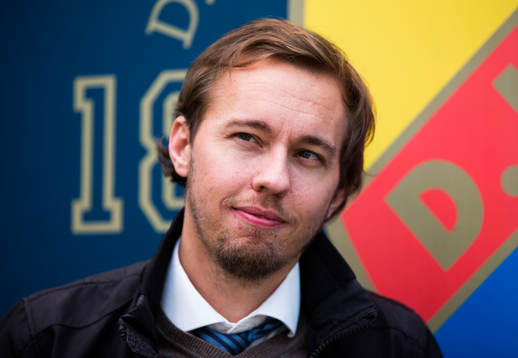 Filip Lundberg poserar för ett porträtt