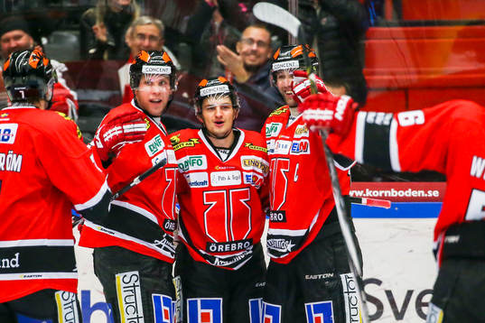 Örebros Libor Hudacek jublar