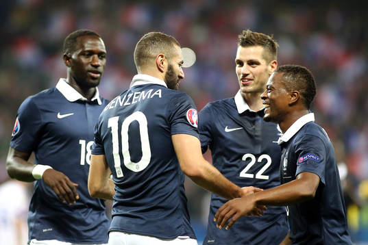  Joie Moussa SISSOKO / Karim BENZEMA / Patrice EVRA / Morgan SCHNEIDERLEIN - 08.10.2015 - France / Armenie - Match amical -Nice