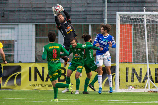 Dalkurds Frank Pettersson räddar