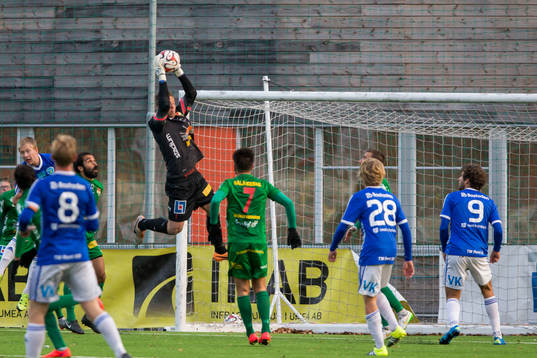 Dalkurds Frank Pettersson räddar