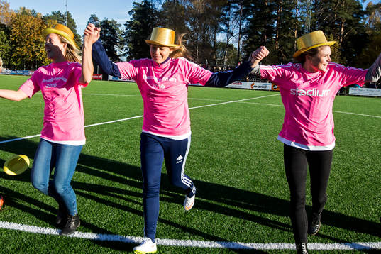 Kvarnsvedens spelarna jublar