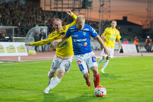 Falkenbergs Christoffer Carlsson och Åtvidabergs Kristian