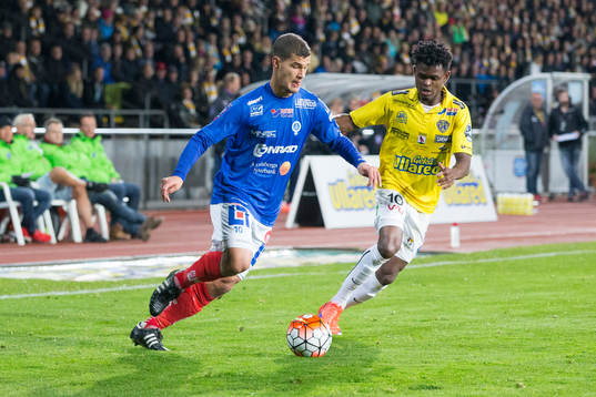 Åtvidabergs Mauricio Albornoz och Falkenbergs Godsway