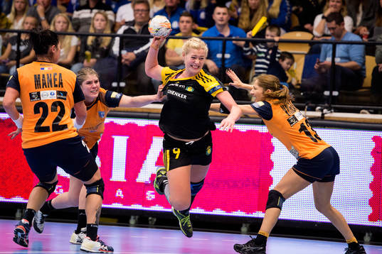 Sävehofs Julia Erikssongår förbi Bucarestis Cristina