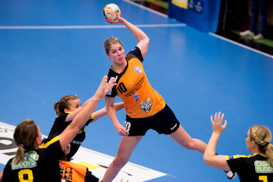 Bucarestis Line Anna Ryborg Jörgensen
