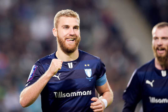 Malmös Rasmus Bengtsson firar efter 1-0