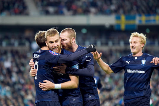 Malmös Rasmus Bengtsson firar efter 1-0