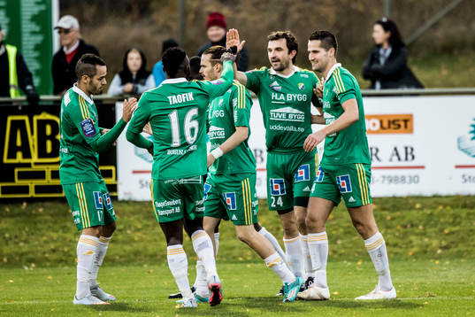 Ljungskiles spelare jublar