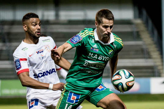 Ljungskiles Gabriel Altemark-Vanneryr  före Assyriskas Kyle Konwea