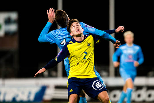 Ängelholms Ardian Rexhepi i duell