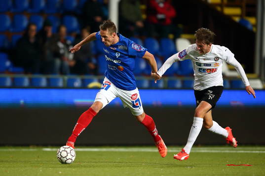 Åtvidabergs Tor Øyvind Hovda och Örebros Martin Broberg