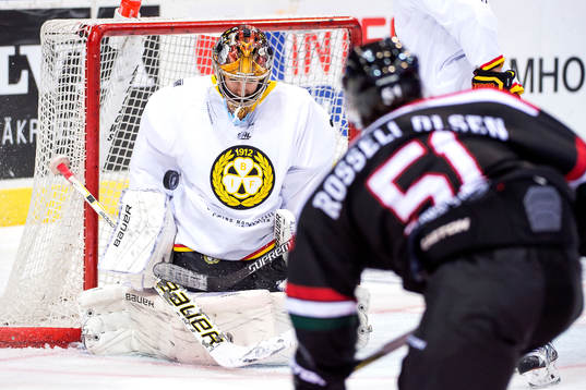 Brynäs målvakt Bernhard Starkbaum