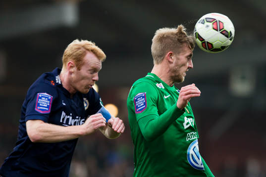 Utsiktens Robin Jonsson mot Jönköpings Jesper Svensson