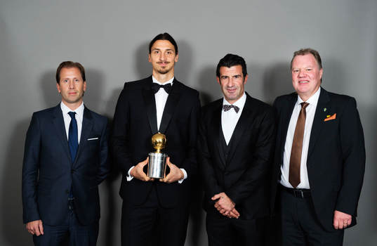 Zlatan Ibrahimovic, Paris Saint-Germain, poserar med