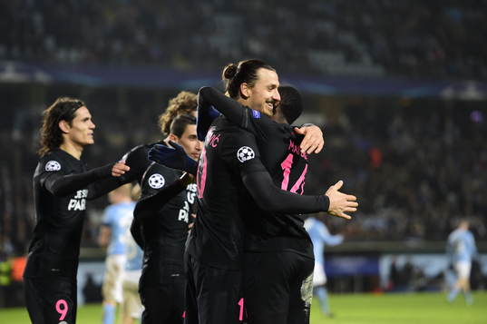 s Zlatan Ibrahimovic jublar