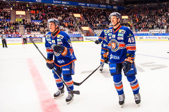 Växjös Patrik Lundh och Ilkka Heikkinen jublar