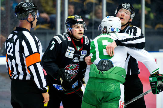 Modos Nichlas Torp och Rögles Filip Karlsson