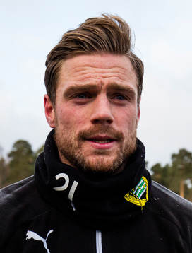 Hammarbys Arnor Smarason blir intervjuad
