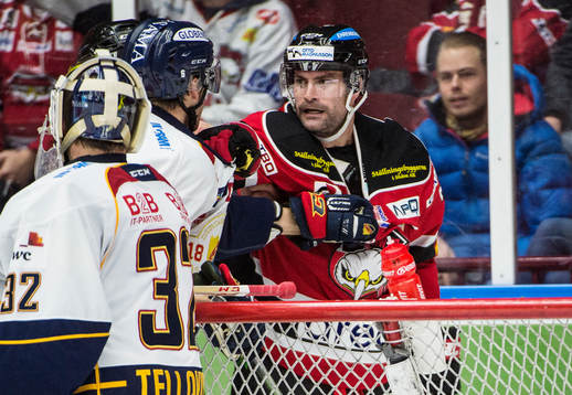 Malmö Redhawks Kent McDonell i bråk med Djurgårdens