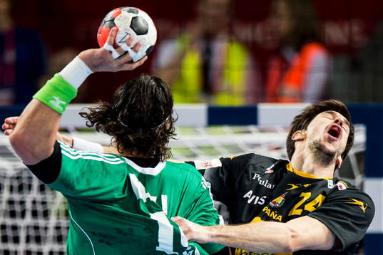 Spaniens Viran Morros De Argila mot Ungerns Tibor Gazdag