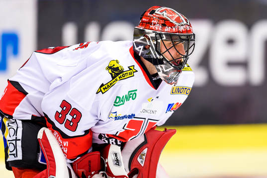 Örebros målvakt Julius Hudacek